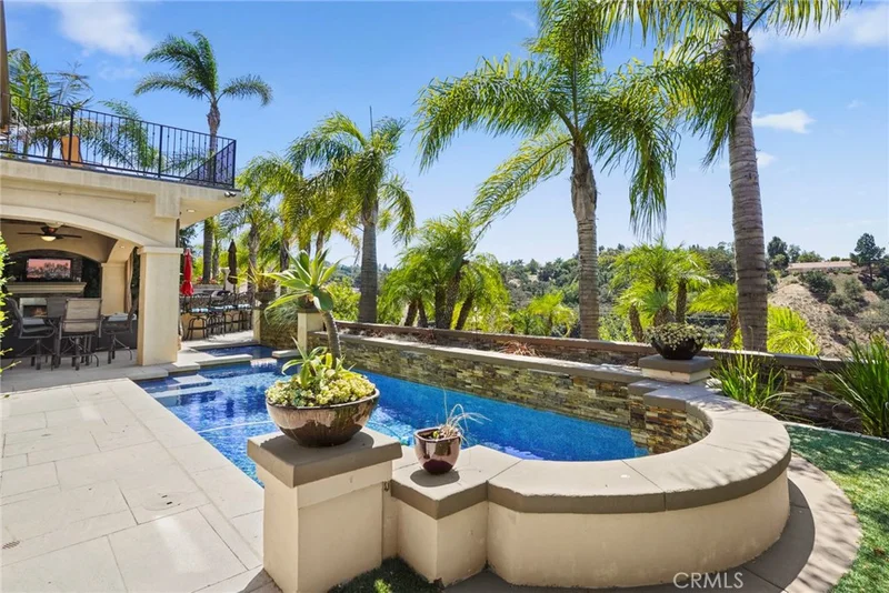 785 Canyon Mist, Anaheim Hills, CA 92808