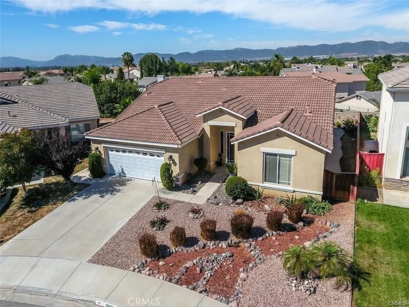 26879 Talbot, Murrieta, CA 92563