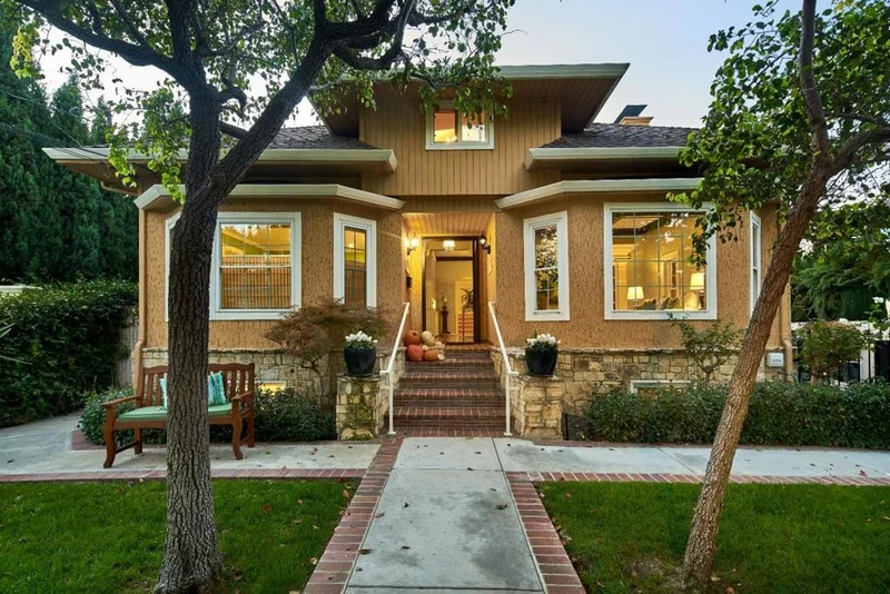 1241 University, San Jose, CA 95126