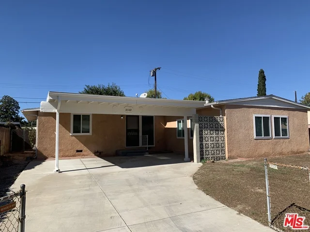 8509 Mammoth, Panorama City, CA 91402