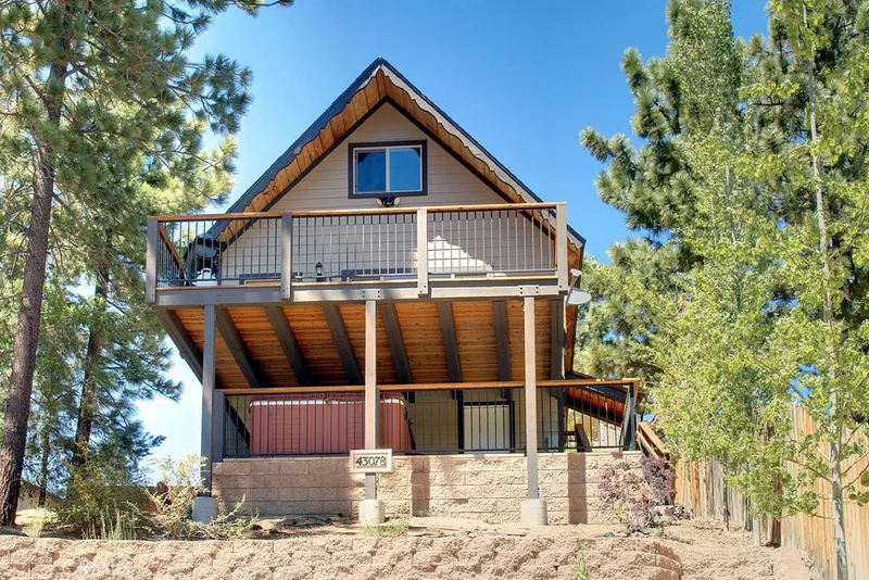 43078 Monterey, Big Bear, CA 92315