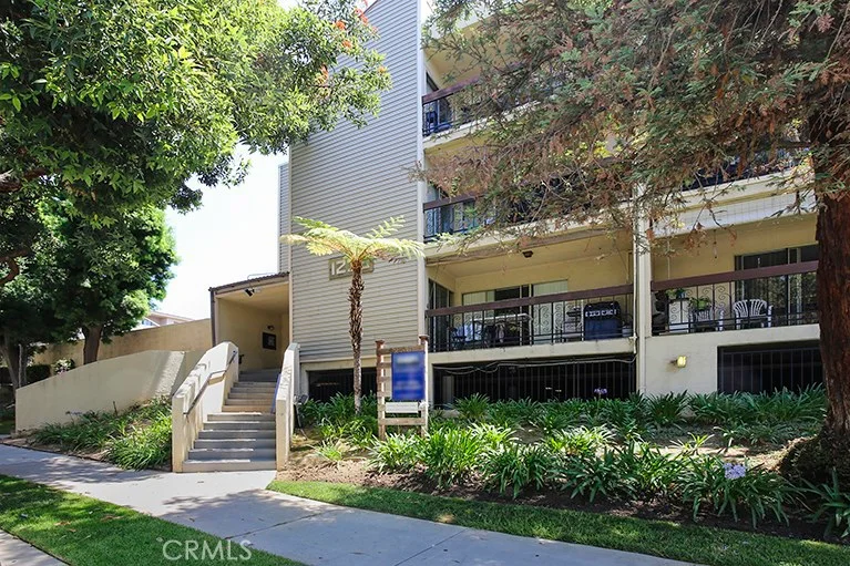 1236 Columbus #9, Glendale, CA 91202