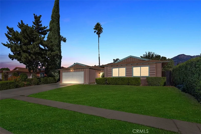 8836 Holly, Alta Loma, CA 91701