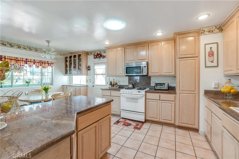 510 Hill, Orange, CA 92869