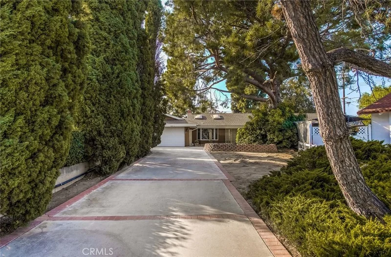 4601 Briarhill, Yorba Linda, CA 92886