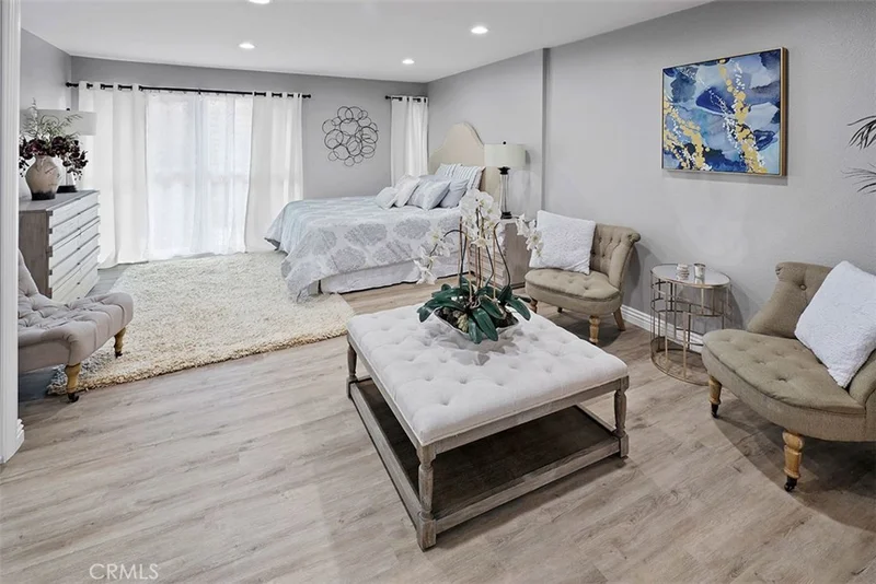 1012 Cabrillo Park #A, Santa Ana, CA 92701