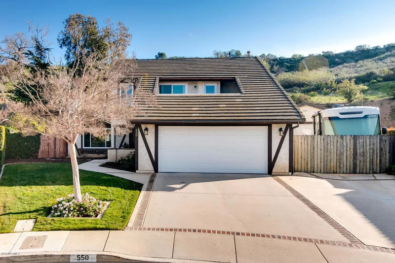550 Firecrest, Newbury Park, CA 91320