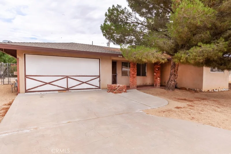 56160 Taos, Yucca Valley, CA 92284