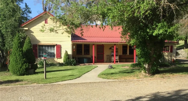 416 Lennox, Yreka, CA 96097