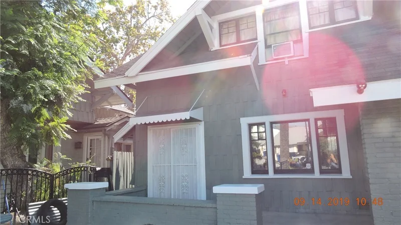 124 Hoover, Los Angeles, CA 90004