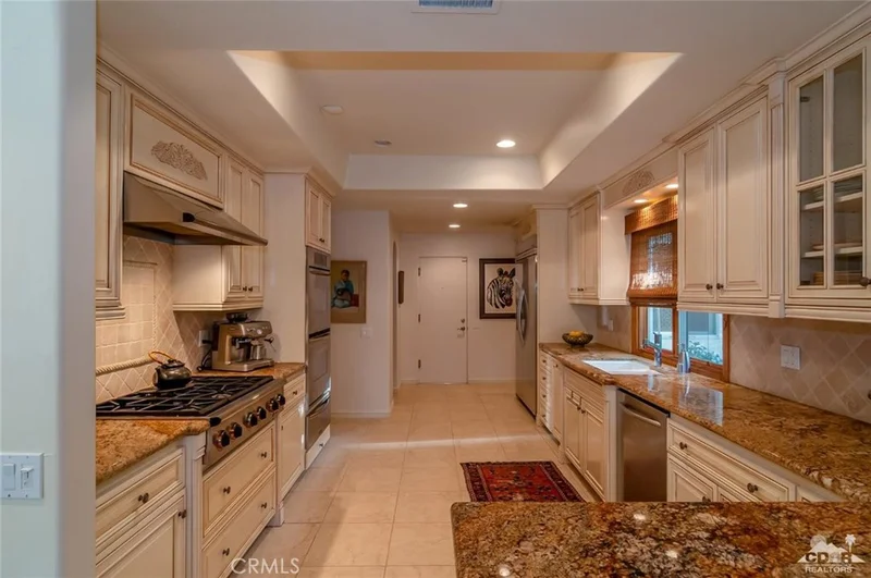 77146 Iroquois, Indian Wells, CA 92210