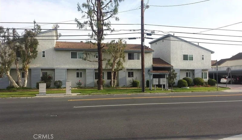 8451 Cedarview, Cypress, CA 90630