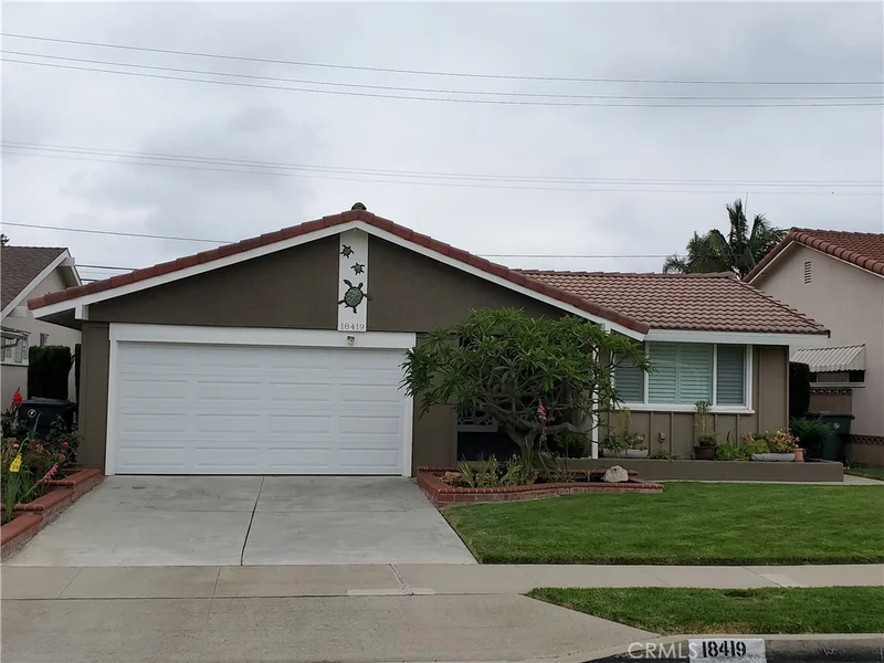 18419 Manhattan Pl., Torrance, CA 90504