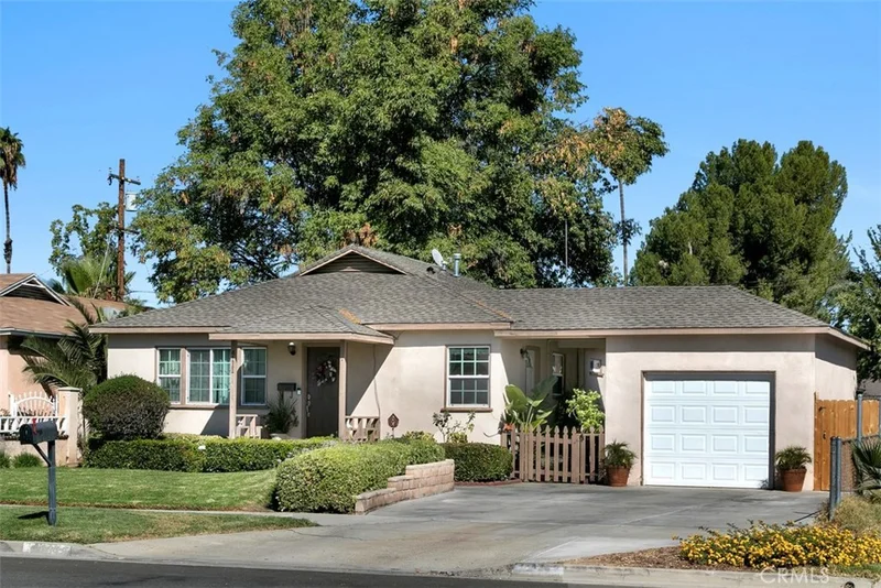 4111 Saint Paul, Riverside, CA 92504