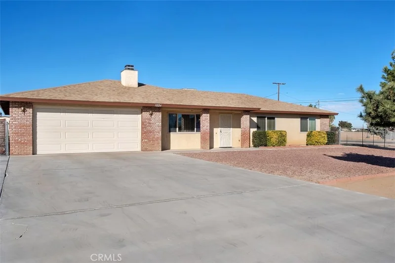 11224 Oakwood, Hesperia, CA 92345