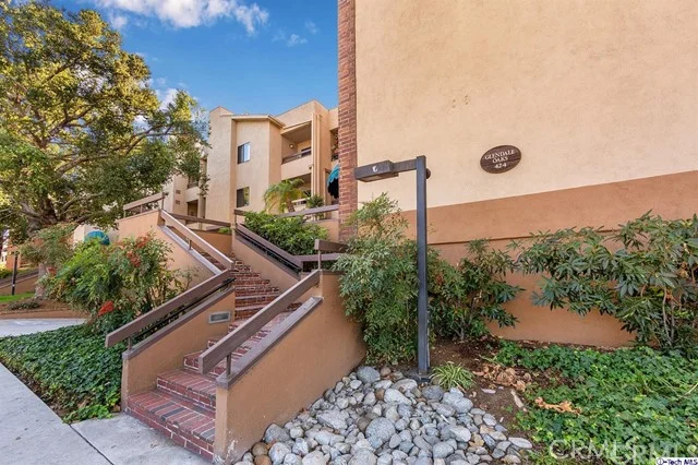 424 Oak #338, Glendale, CA 91204