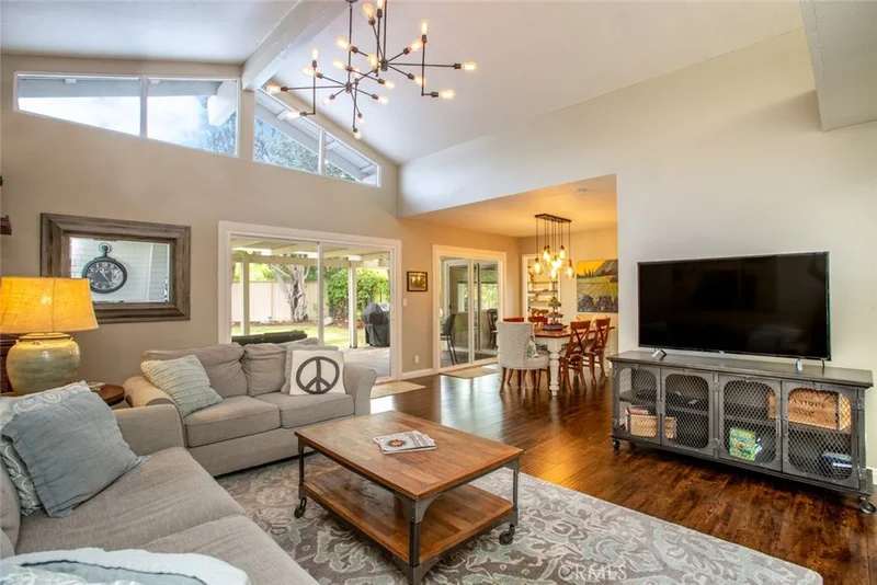 411 Paseo Real, Anaheim Hills, CA 92807