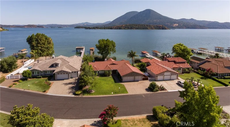 8528 Paradise Lagoon, Lucerne, CA 95458