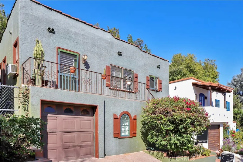 865 Crestwood Terrace, Los Angeles, CA 90042