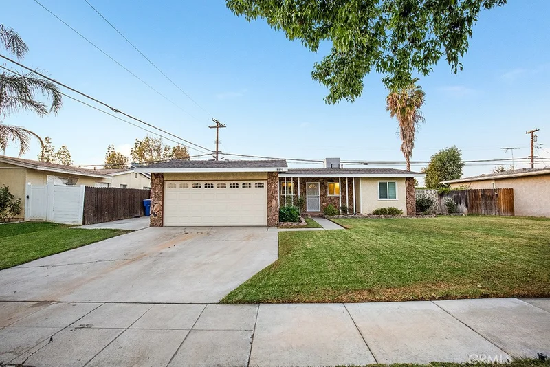8895 Pembroke, Riverside, CA 92503