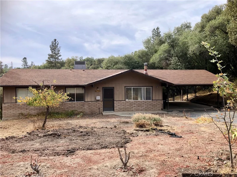 42618 Springwood, Oakhurst, CA 93644