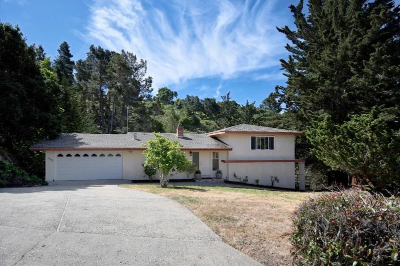 25435 Telarana, Carmel, CA 93923