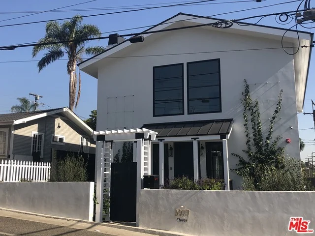 3027 11th, Santa Monica, CA 90405