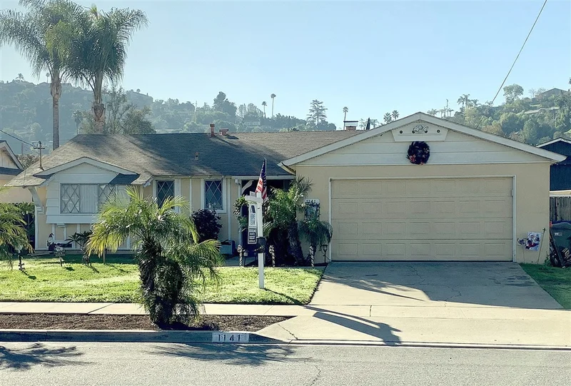 1141 Buckskin Rd., El Cajon, CA 92019
