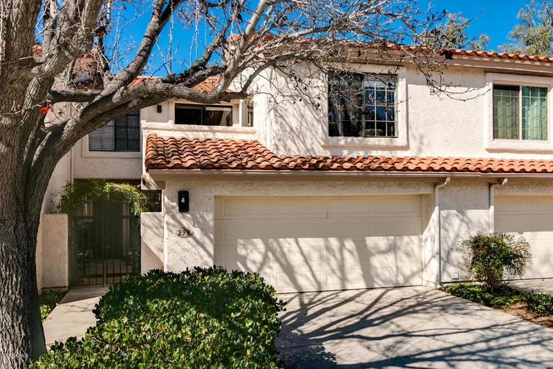 299 Pebble Beach, Newbury Park, CA 91320