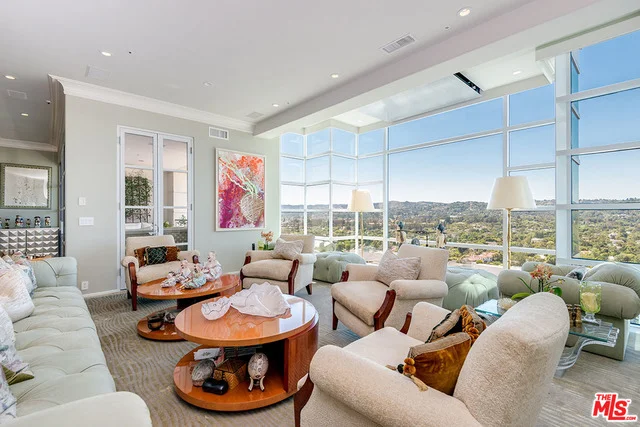 10380 Wilshire #1902, Los Angeles, CA 90024