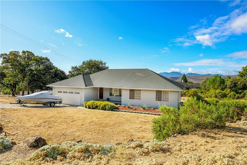 18525 Deer Hill, Hidden Valley Lake, CA 95467