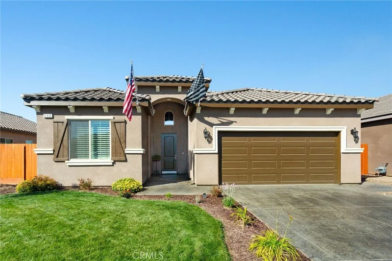 296 Wolftrap, Madera, CA 93637