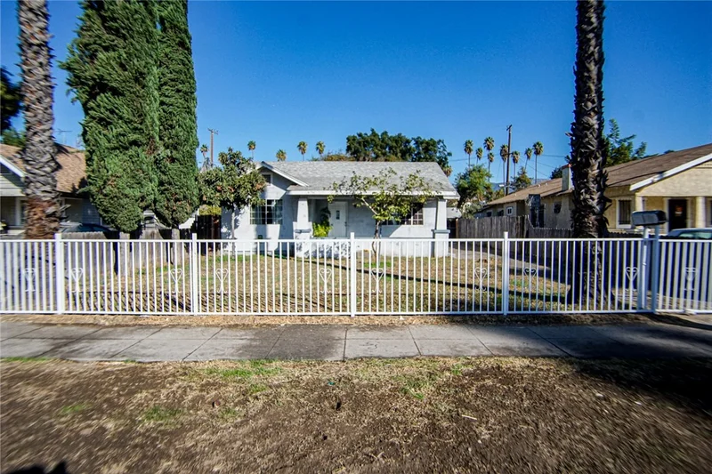 460 16th, San Bernardino, CA 92405