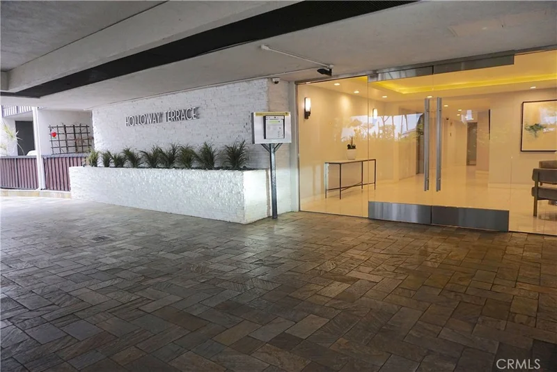 8530 Holloway #102, West Hollywood, CA 90069