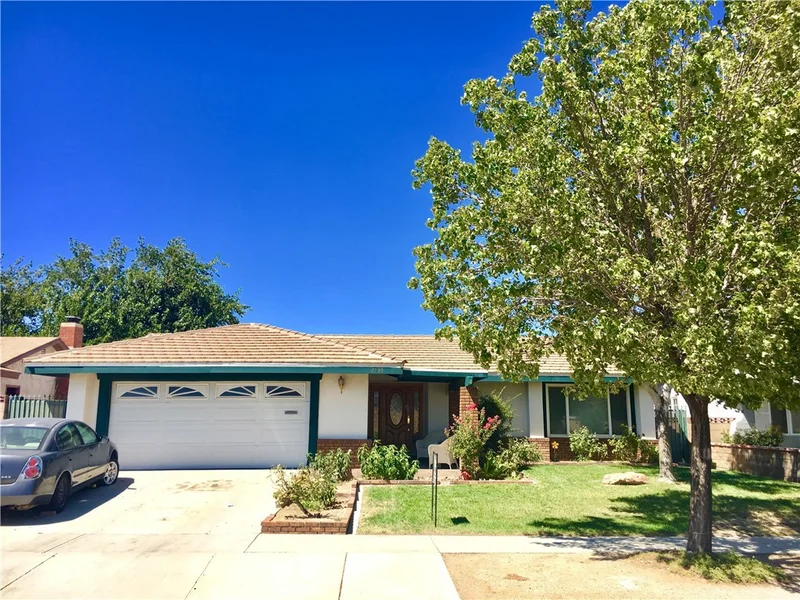2535 Avenue R4, Palmdale, CA 93550