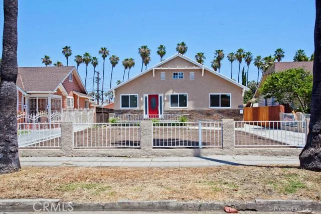 4614 10th, Los Angeles, CA 90043