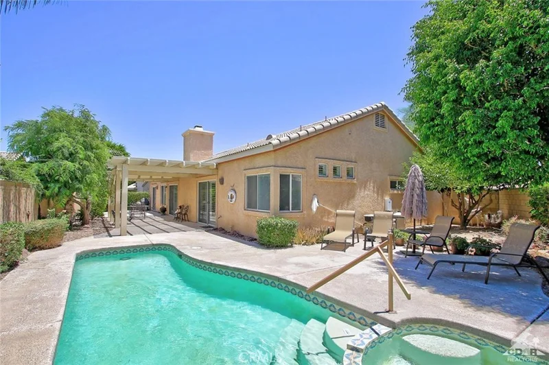 79100 Arbola, La Quinta, CA 92253