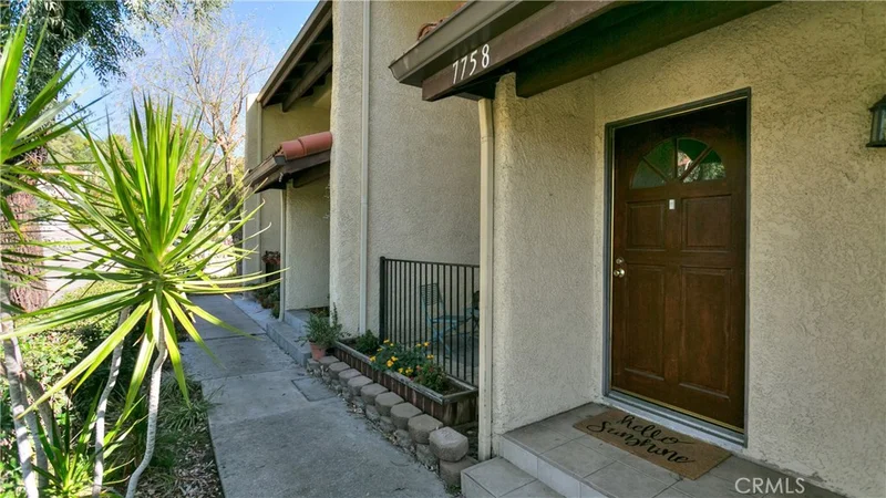 7758 Via Napoli #86, Sun Valley, CA 91504