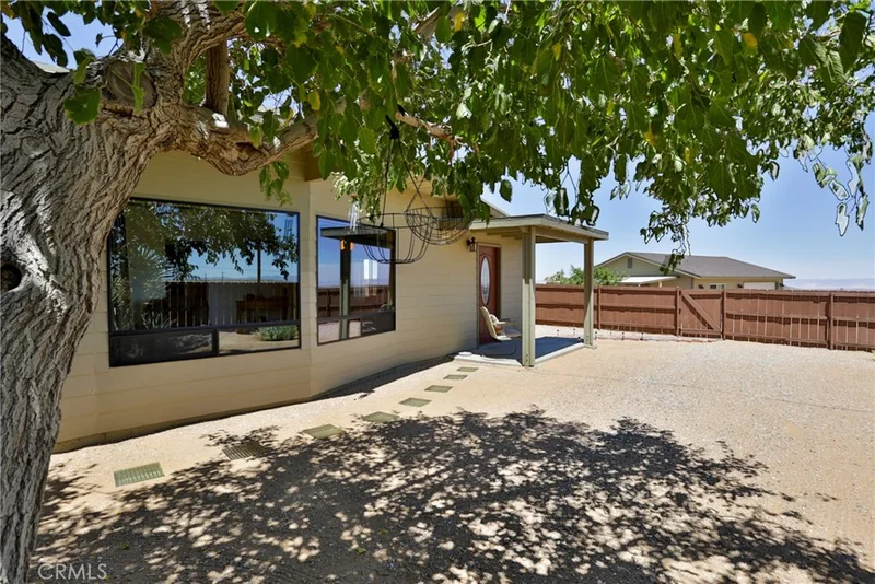55680 Reche, Landers, CA 92285
