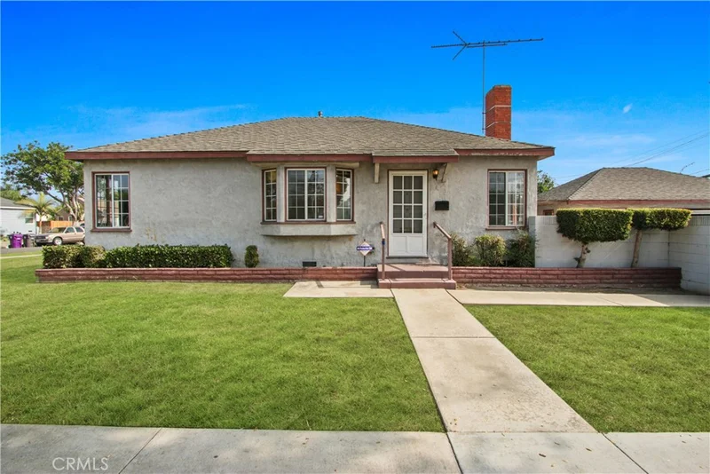 4300 Rosada, Long Beach, CA 90815