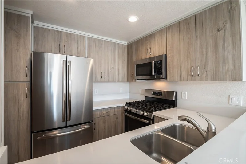 8500 Falmouth #3215, Playa Del Rey, CA 90293