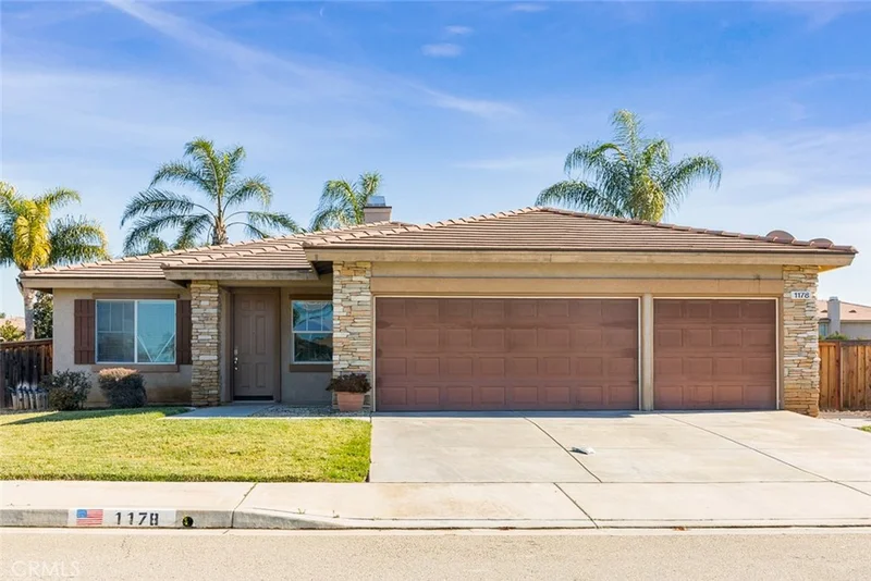 1178 Gainsborough, Beaumont, CA 92223