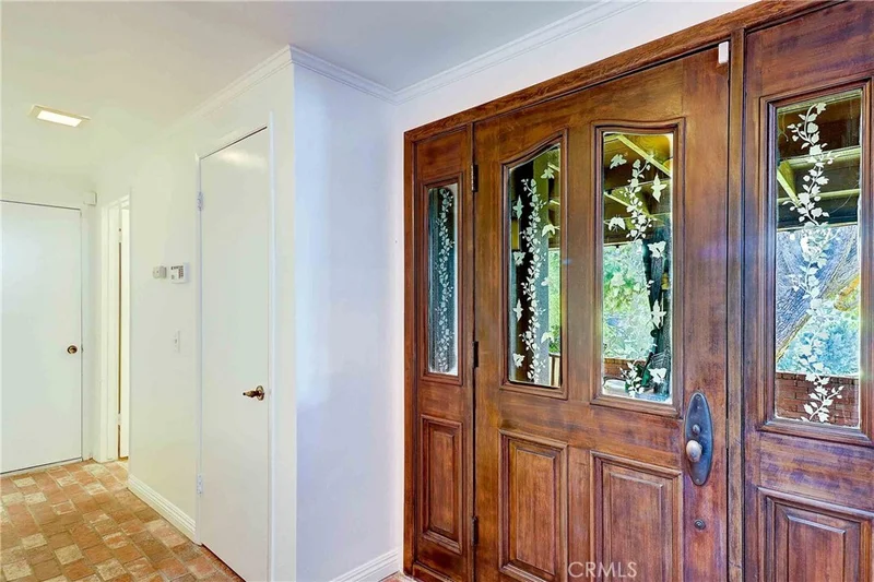 422 Pinehurst, Fullerton, CA 92835