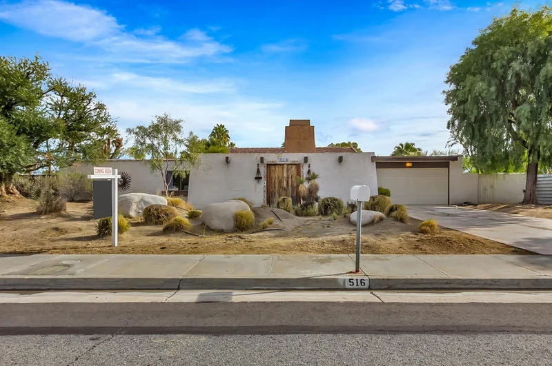 516 Sunset, Palm Springs, CA 92262