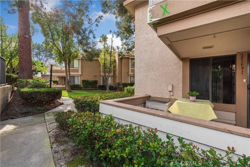 25691 Sycamore Pointe #3B, Lake Forest, CA 92630
