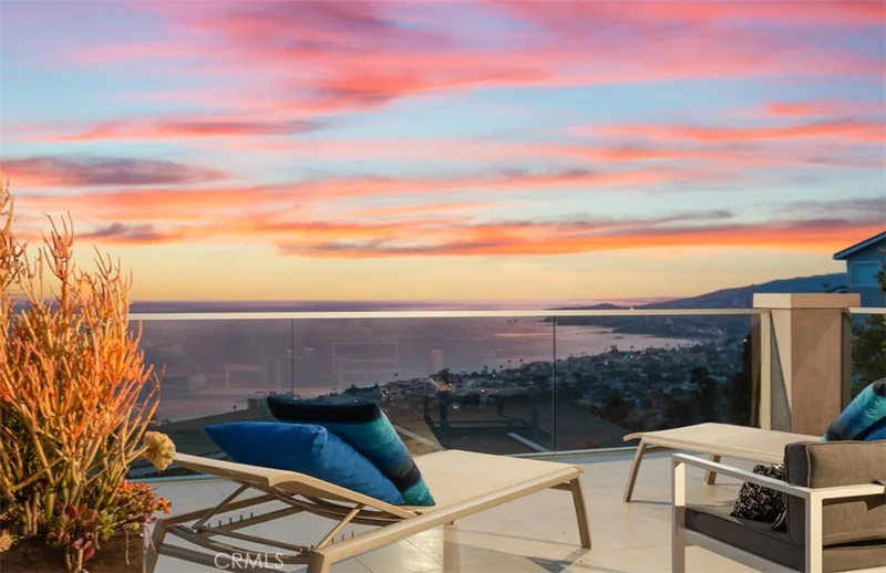 2300 Crestview, Laguna Beach, CA 92651