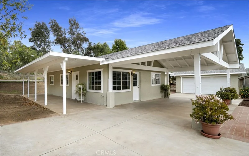 6179 Alhambra, Riverside, CA 92505