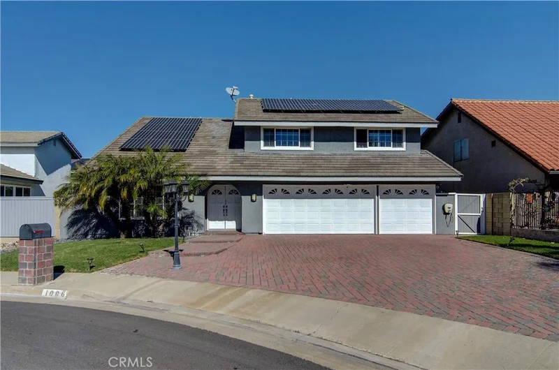 1006 Damascus, Costa Mesa, CA 92626