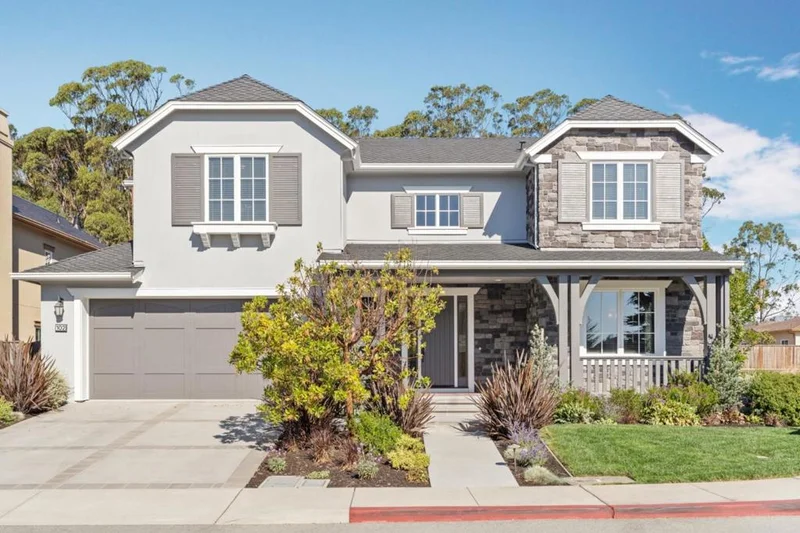 102 Carnoustie, Half Moon Bay, CA 94019