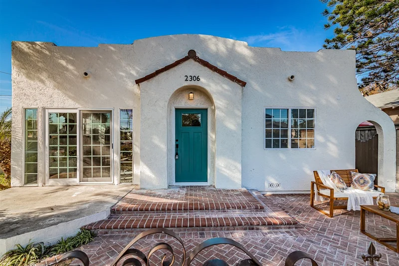 2306 32nd St., San Diego, CA 92104